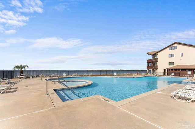 4068 Spinnaker Dr 202, Gulf Shores, AL 36542