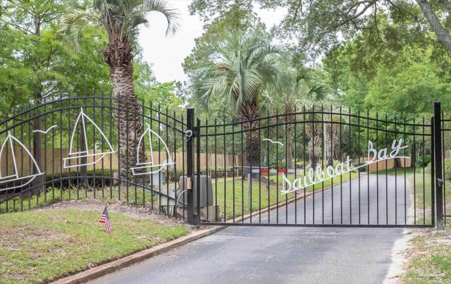 4068 Spinnaker Dr 202, Gulf Shores, AL 36542