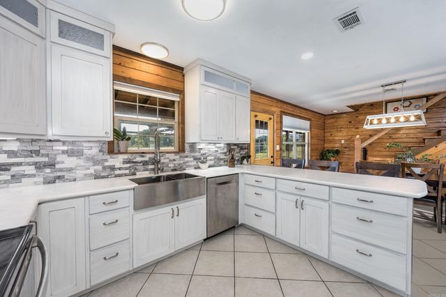 7333 Fairplay Road, Benton, AR 72019