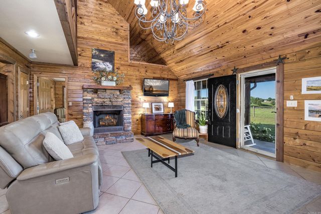 7333 Fairplay Road, Benton, AR 72019