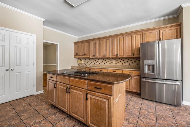1928 SHEPARDS BUSH DR, Germantown, TN 38139