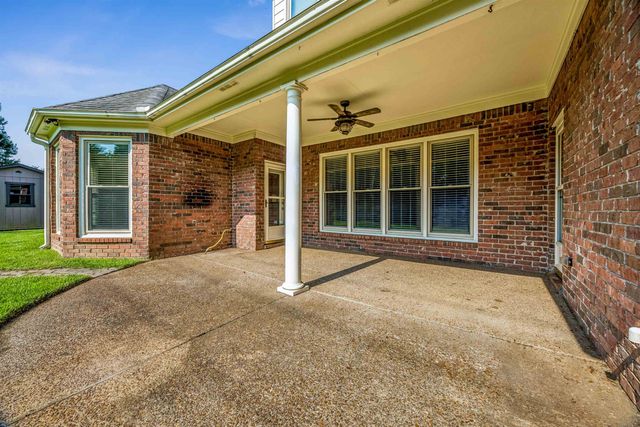 1928 SHEPARDS BUSH DR, Germantown, TN 38139