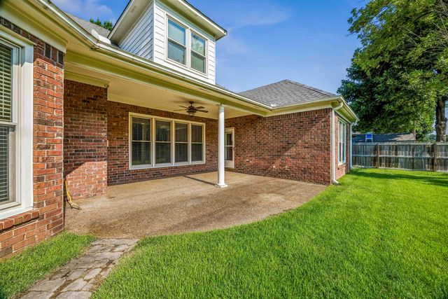 1928 SHEPARDS BUSH DR, Germantown, TN 38139