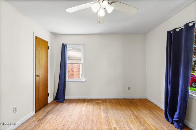 1246 Sumner Avenue, Schenectady, NY 12309