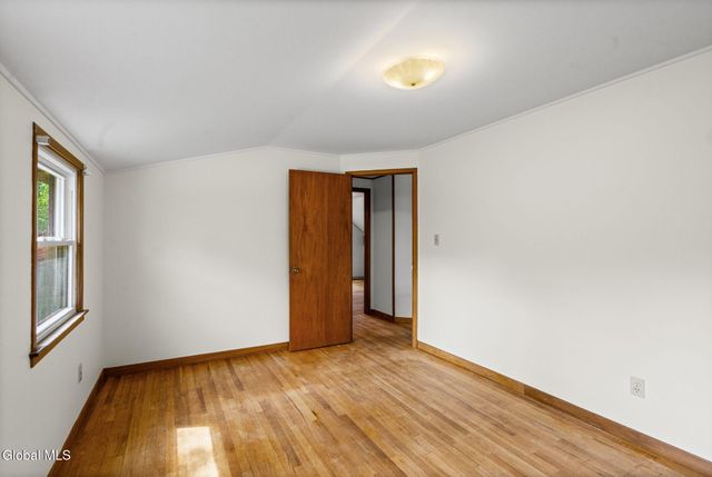 1246 Sumner Avenue, Schenectady, NY 12309