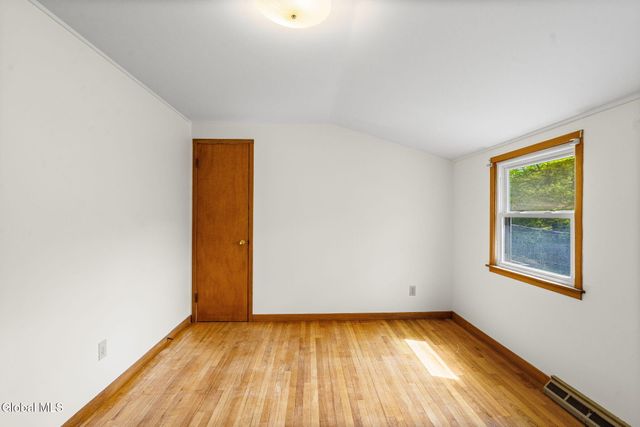 1246 Sumner Avenue, Schenectady, NY 12309