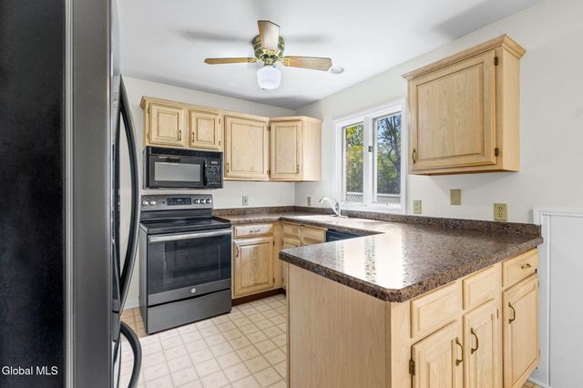 1246 Sumner Avenue, Schenectady, NY 12309
