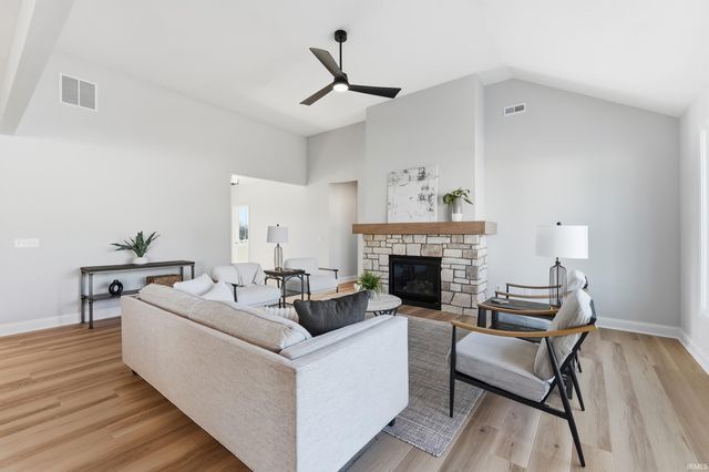 9331 Fuji Cove, Fort Wayne, IN 46835