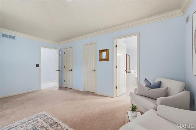2 Pine Hollow Court, Edwardsville, IL 62025