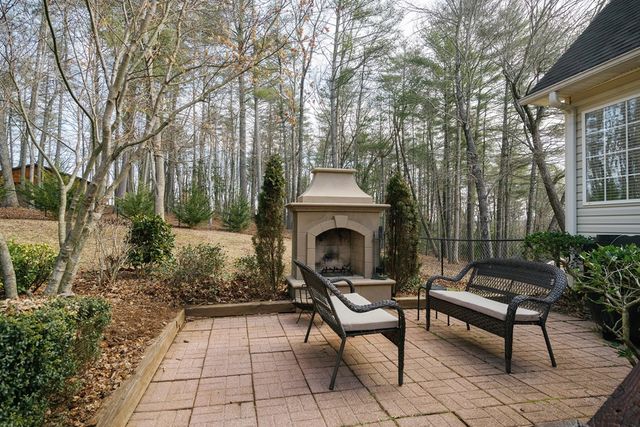 94 Old Place Drive, Blue Ridge, GA 30513