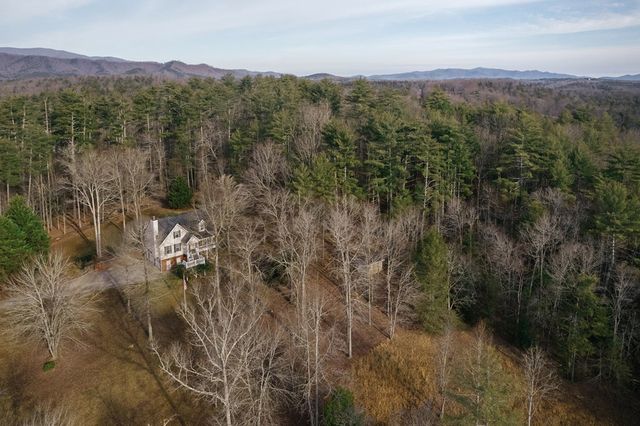 94 Old Place Drive, Blue Ridge, GA 30513