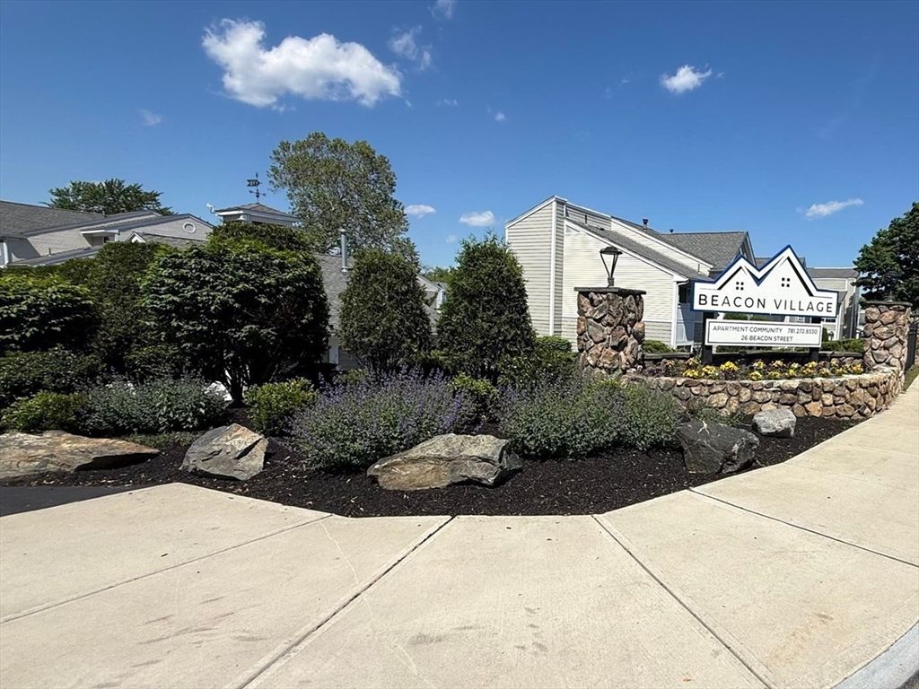 64f Beacon 64f, Burlington, MA 01803