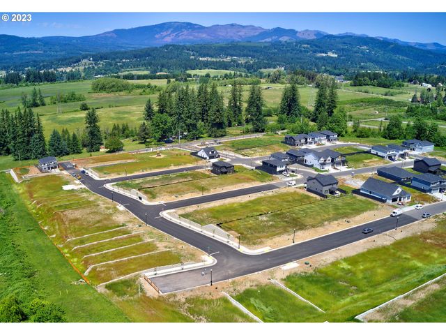 3440 W 4TH St, Washougal, WA 98671