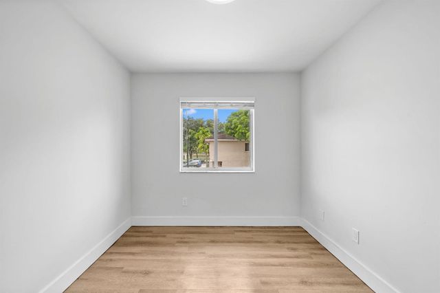 17306 SW 139th Court, Miami, FL 33177