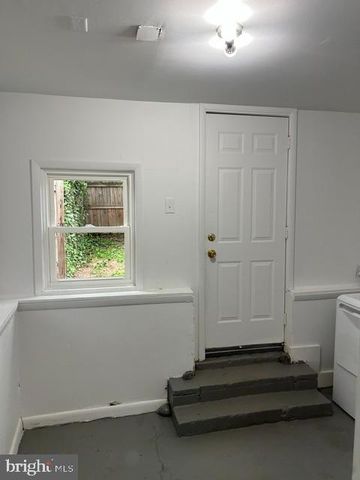 226 MULBERRY ST, Steelton, PA 17113