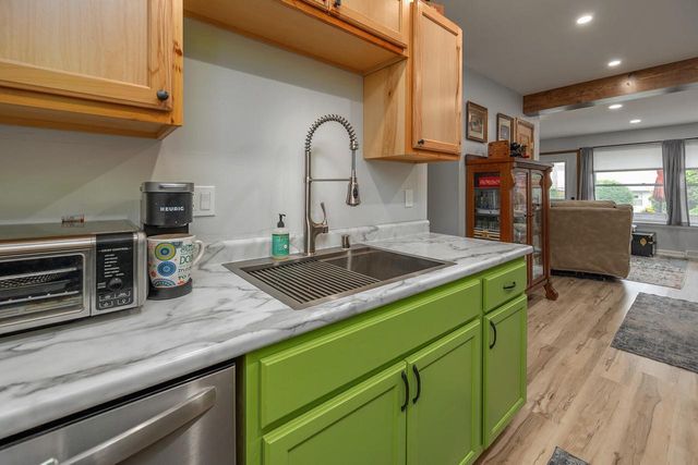 1363 Josephine STREET #E, Waukesha, WI 53186