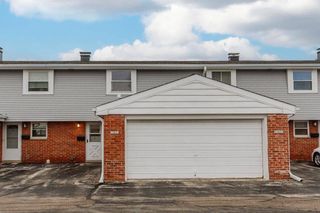 1363 Josephine STREET #E, Waukesha, WI 53186