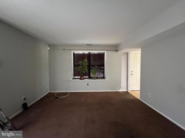 41 HAMPTON GATE DR, Sicklerville, NJ 08081