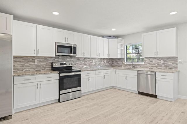 6612 N 23RD STREET, Tampa, FL 33610