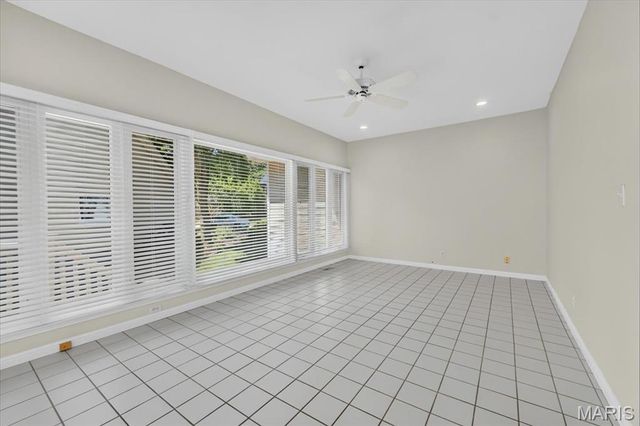 16557 Baxter Forest Ridge Drive, Chesterfield, MO 63005