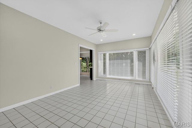 16557 Baxter Forest Ridge Drive, Chesterfield, MO 63005