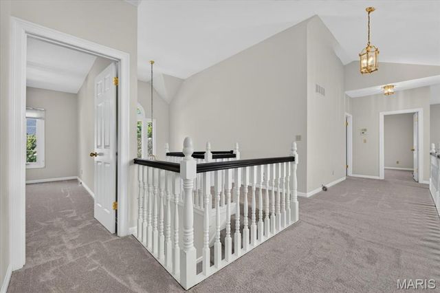 16557 Baxter Forest Ridge Drive, Chesterfield, MO 63005