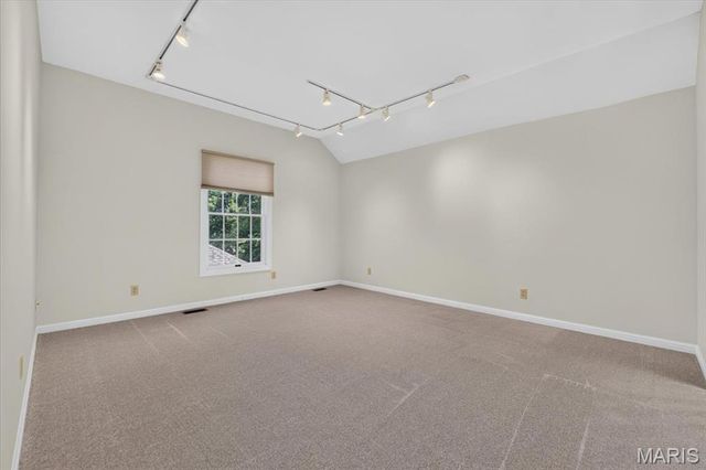 16557 Baxter Forest Ridge Drive, Chesterfield, MO 63005