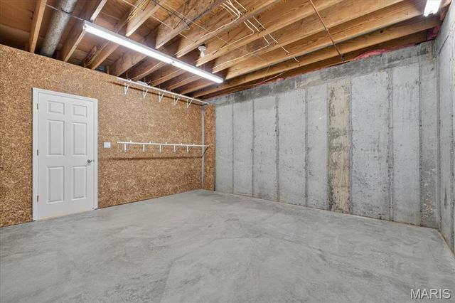 16557 Baxter Forest Ridge Drive, Chesterfield, MO 63005
