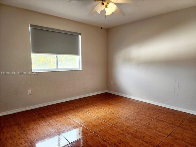 8360 NW 103rd St 204E, Hialeah Gardens, FL 33016