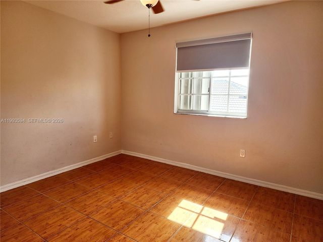 8360 NW 103rd St 204E, Hialeah Gardens, FL 33016