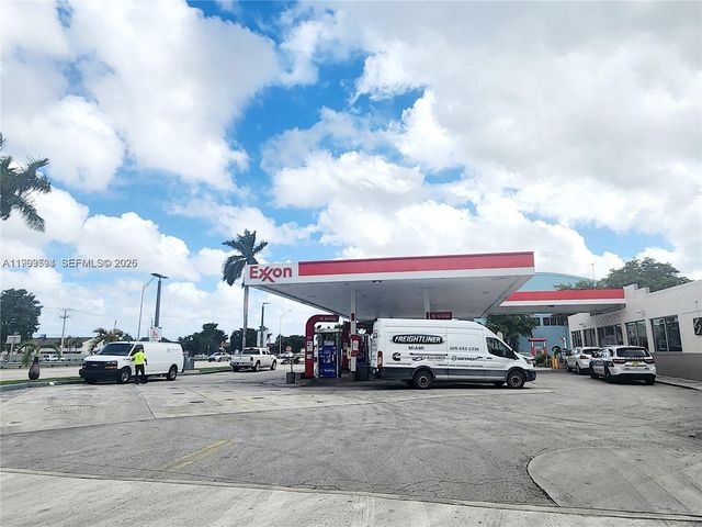 8360 NW 103rd St 204E, Hialeah Gardens, FL 33016