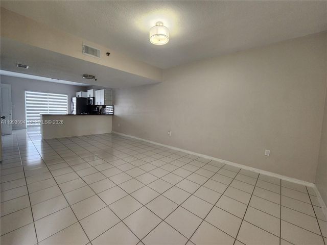 8360 NW 103rd St 204E, Hialeah Gardens, FL 33016