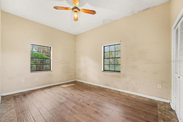 960 LAKE COVE TRAIL, Lakeland, FL 33813