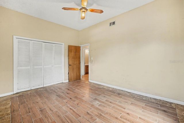 960 LAKE COVE TRAIL, Lakeland, FL 33813