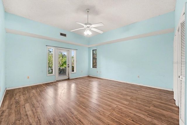 960 LAKE COVE TRAIL, Lakeland, FL 33813