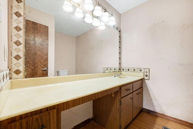 960 LAKE COVE TRAIL, Lakeland, FL 33813