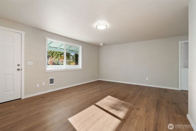 690 NE Larson Boulevard, Belfair, WA 98528