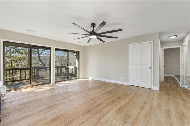 1303 Fairway Oaks, Waleska, GA 30183