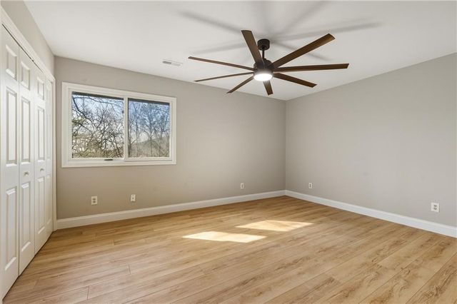 1303 Fairway Oaks, Waleska, GA 30183