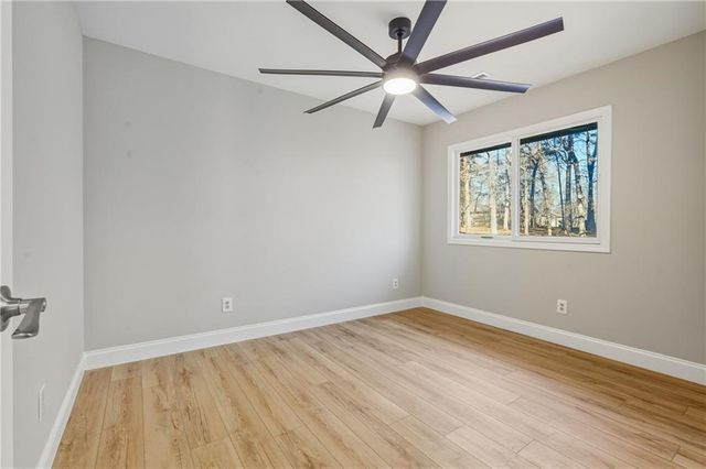 1303 Fairway Oaks, Waleska, GA 30183