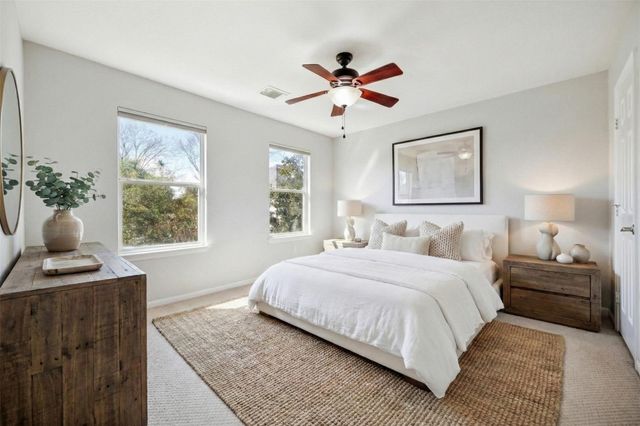 8942 Summer Ash Lane, Sugar Land, TX 77479