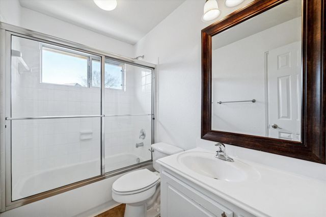 8942 Summer Ash Lane, Sugar Land, TX 77479