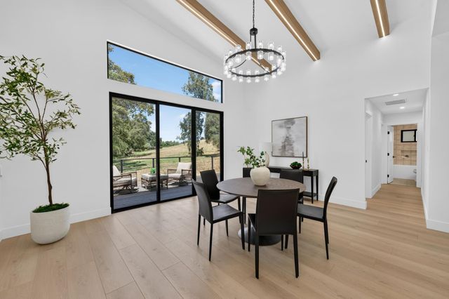 7801 Law Ln, Loomis, CA 95650