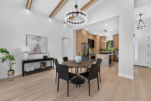 7801 Law Ln, Loomis, CA 95650