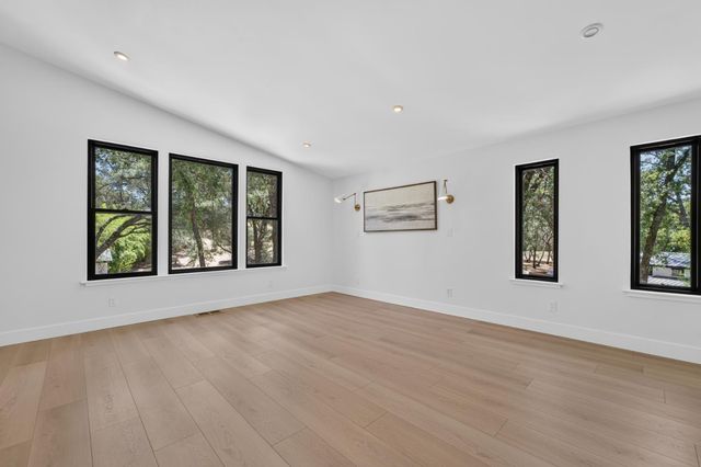 7801 Law Ln, Loomis, CA 95650