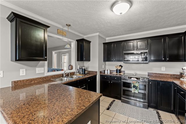 439 Carolina Oaks Circle, Linden, NC 28356