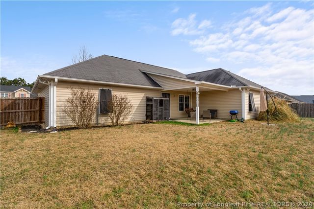 439 Carolina Oaks Circle, Linden, NC 28356