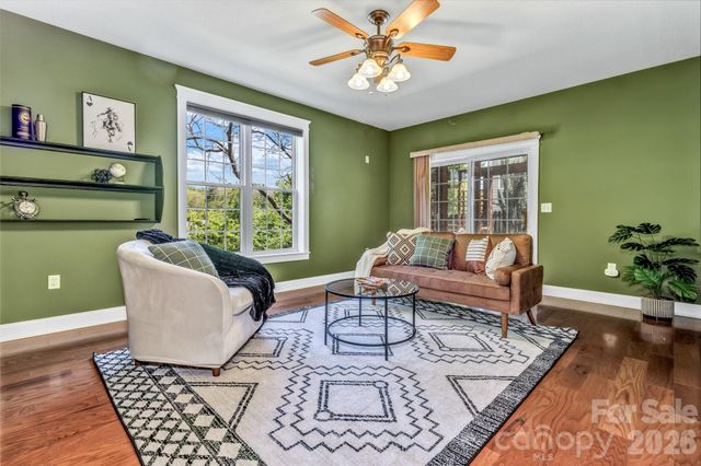 213 Nut Hatch Loop, Arden, NC 28704