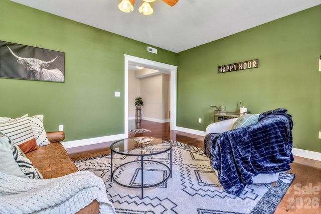 213 Nut Hatch Loop, Arden, NC 28704