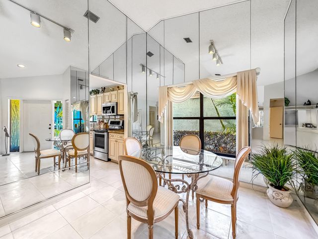 11105 Highland Circle, Boca Raton, FL 33428